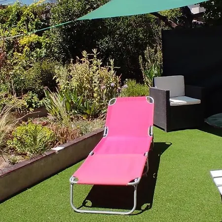 Bel Cosy Independant, Jolie Terrasse Apartment *