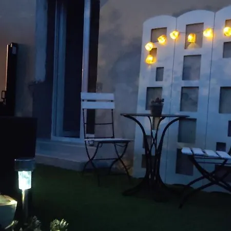 Apartment Bel Cosy Independant, Jolie Terrasse *
