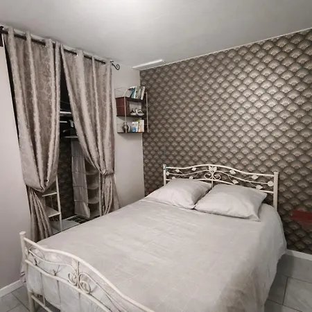 Bel Cosy Independant, Jolie Terrasse Апартаменты
